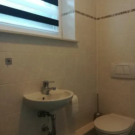 Private Ahlten ホームステイ