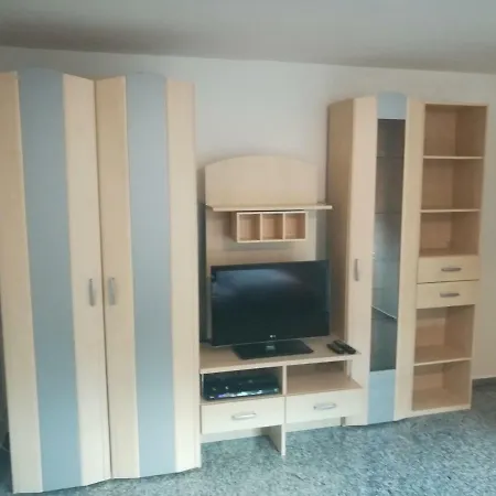 Private Ahlten ホームステイ